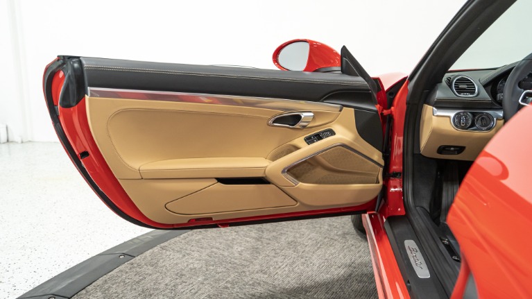 Used 2022 Porsche 718 Boxster 6-SPEED | Pompano Beach, FL