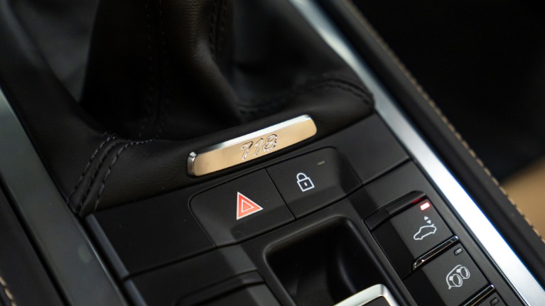 Used 2022 Porsche 718 Boxster 6-SPEED | Pompano Beach, FL