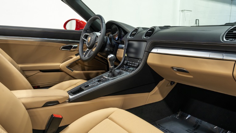 Used 2022 Porsche 718 Boxster 6-SPEED | Pompano Beach, FL