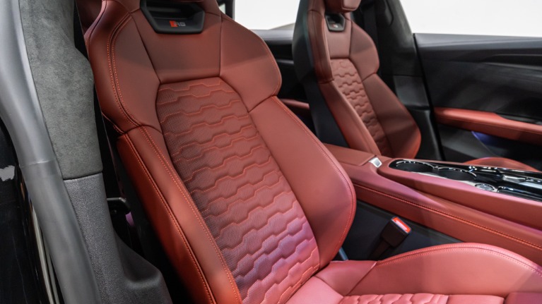 Used 2022 Audi RS e-tron GT quattro CARBON PERFORMANCE PKG! (SOLD) | Pompano Beach, FL