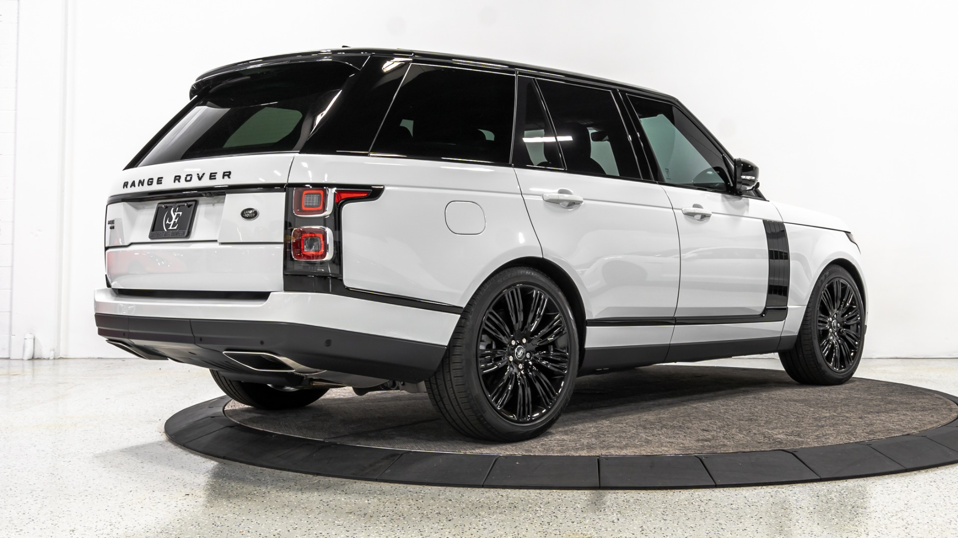 2022 Land Rover Range Rover P525 HSE Westminster Edition Stock 23327 for sale near Pompano