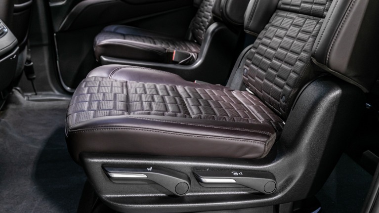 Used 2022 Cadillac Escalade ESV Sport Platinum 4wd | Pompano Beach, FL