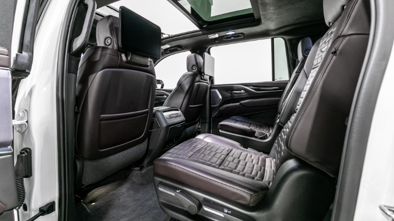 Used 2022 Cadillac Escalade ESV Sport Platinum 4wd | Pompano Beach, FL