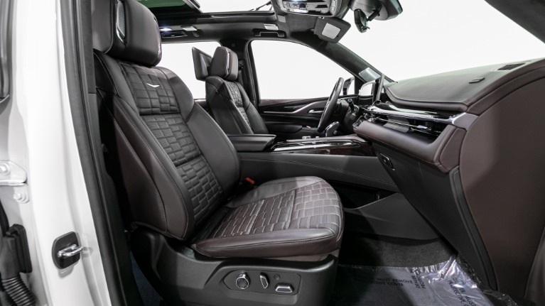 Used 2022 Cadillac Escalade ESV Sport Platinum 4wd | Pompano Beach, FL