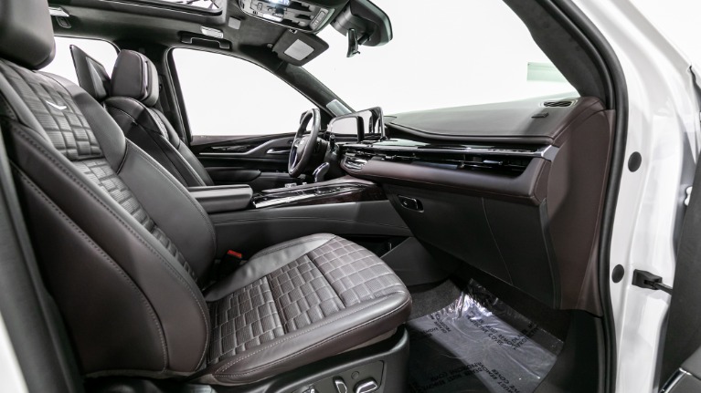 Used 2022 Cadillac Escalade ESV Sport Platinum 4wd | Pompano Beach, FL