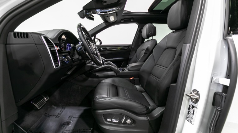 Used 2019 Porsche Cayenne S | Pompano Beach, FL