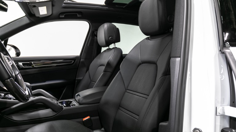 Used 2019 Porsche Cayenne S | Pompano Beach, FL