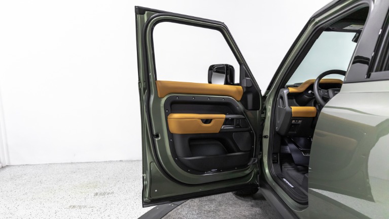Used 2023 Land Rover Defender 110 X | Pompano Beach, FL