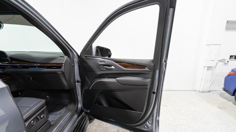 Used 2021 Cadillac Escalade ESV Luxury | Pompano Beach, FL