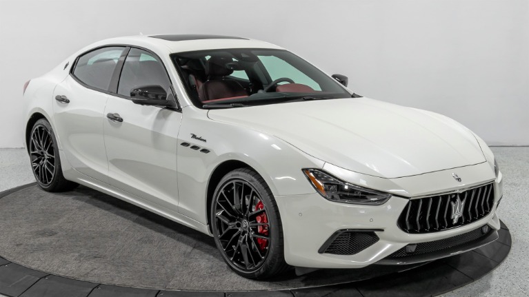 Used 2022 Maserati Ghibli Modena | Pompano Beach, FL