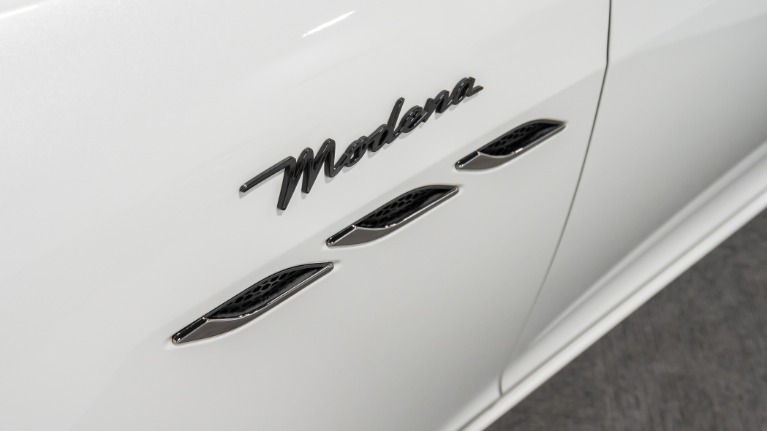 Used 2022 Maserati Ghibli Modena | Pompano Beach, FL