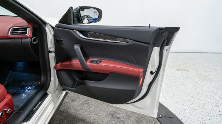 Used 2022 Maserati Ghibli Modena | Pompano Beach, FL