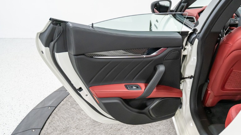 Used 2022 Maserati Ghibli Modena | Pompano Beach, FL