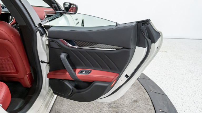 Used 2022 Maserati Ghibli Modena | Pompano Beach, FL