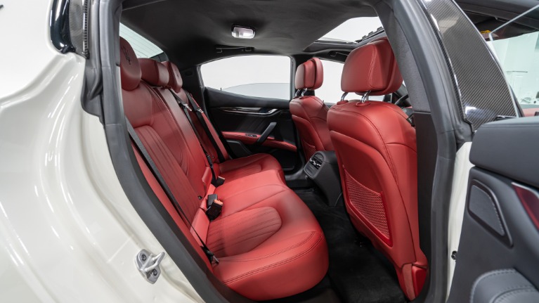 Used 2022 Maserati Ghibli Modena | Pompano Beach, FL