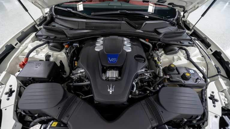 Used 2022 Maserati Ghibli Modena | Pompano Beach, FL