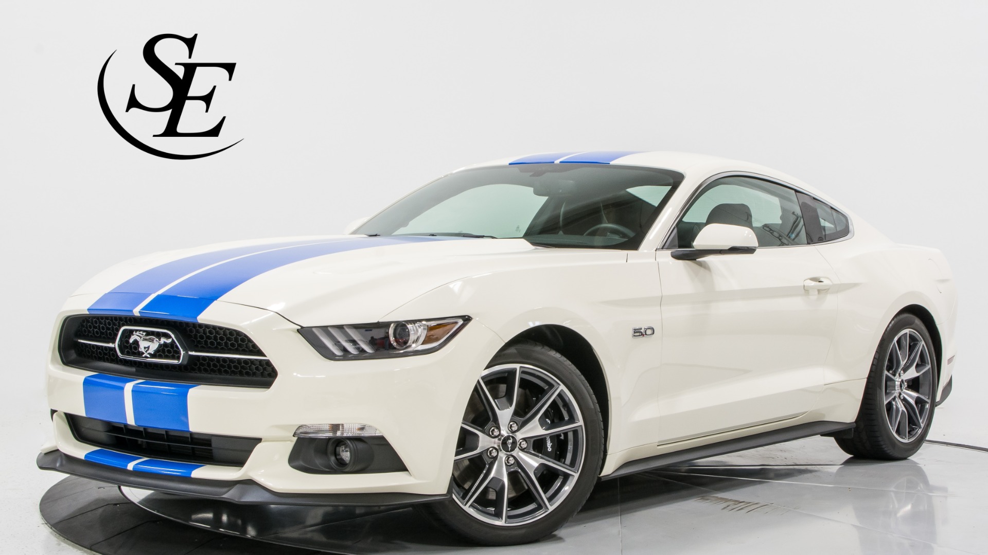 2015 Ford Mustang Gt 50 Years Limited Edition Coupe Rwd - Half Revolutions