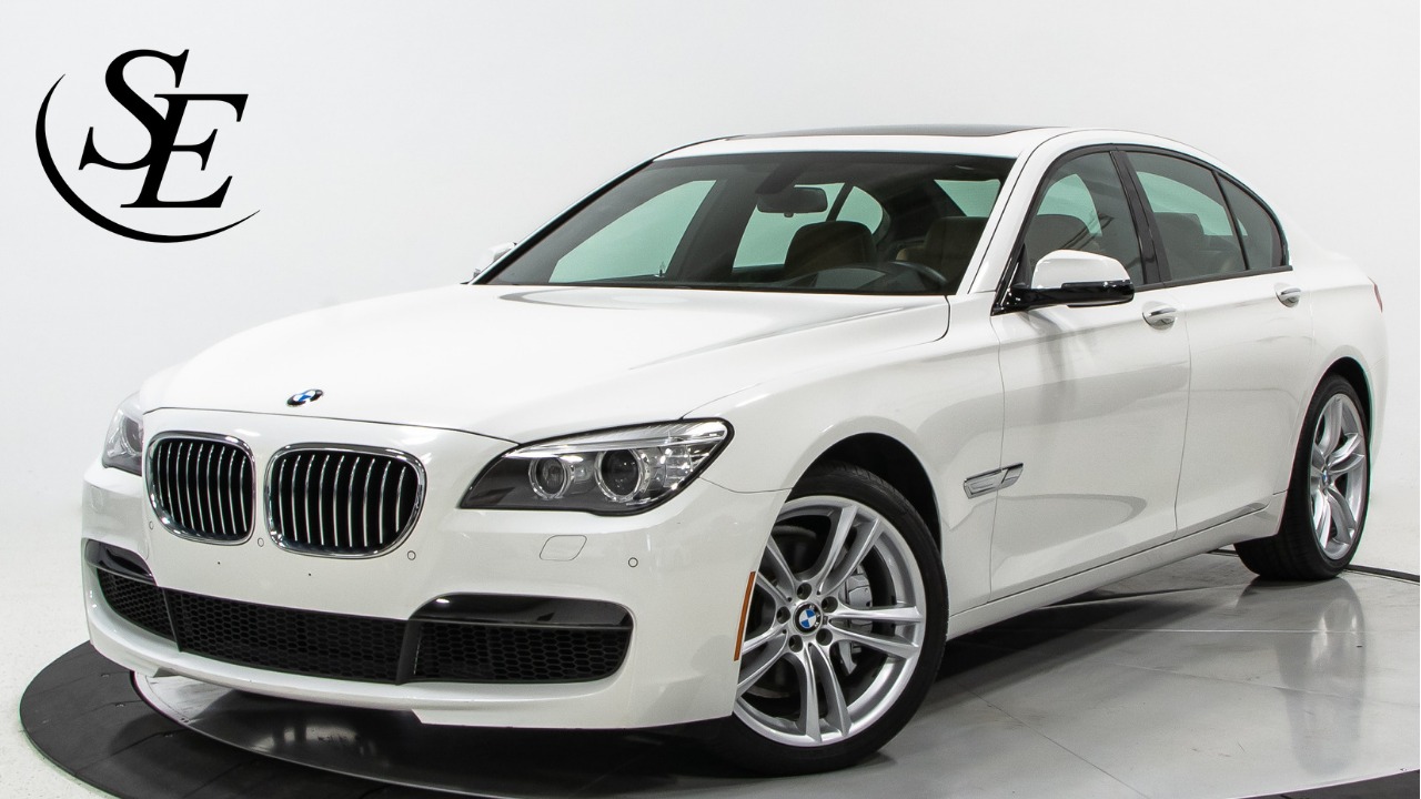 Bmw 740i новая