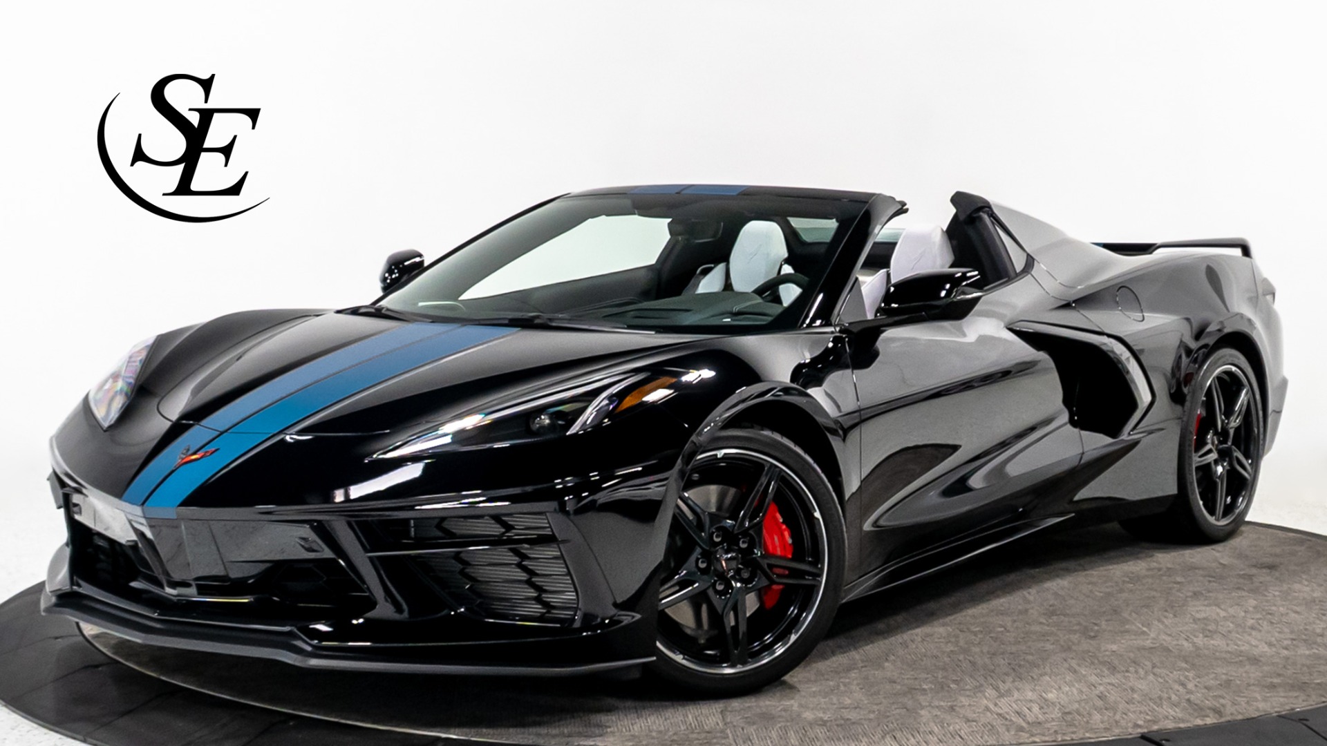 Used-2021-Chevrolet-Corvette-