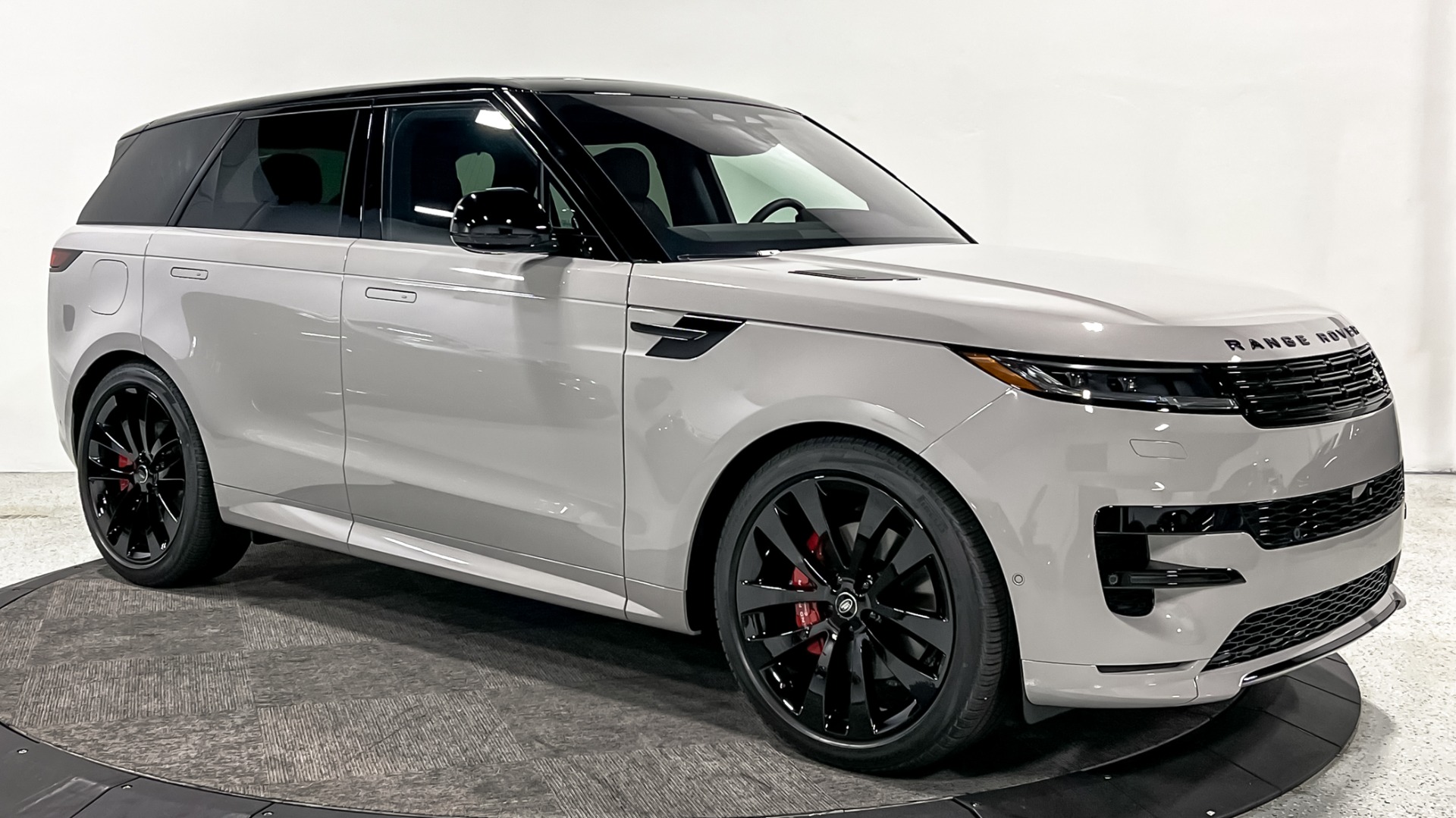 2023 Land Rover Range Rover Sport Prices, Reviews, and Pictures