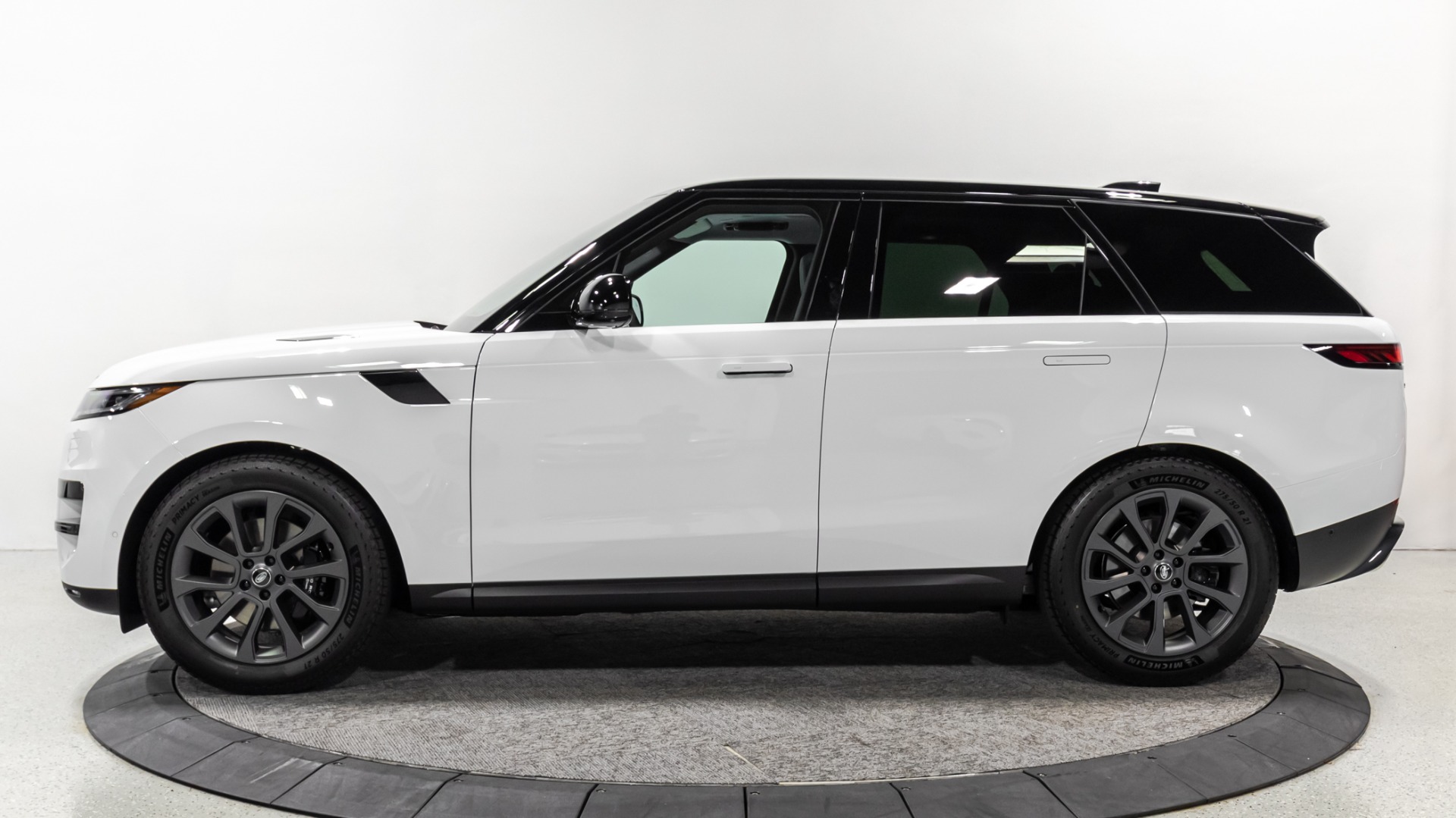 Used 2024 Land Rover Range Rover Sport P360 SE For Sale (Sold)