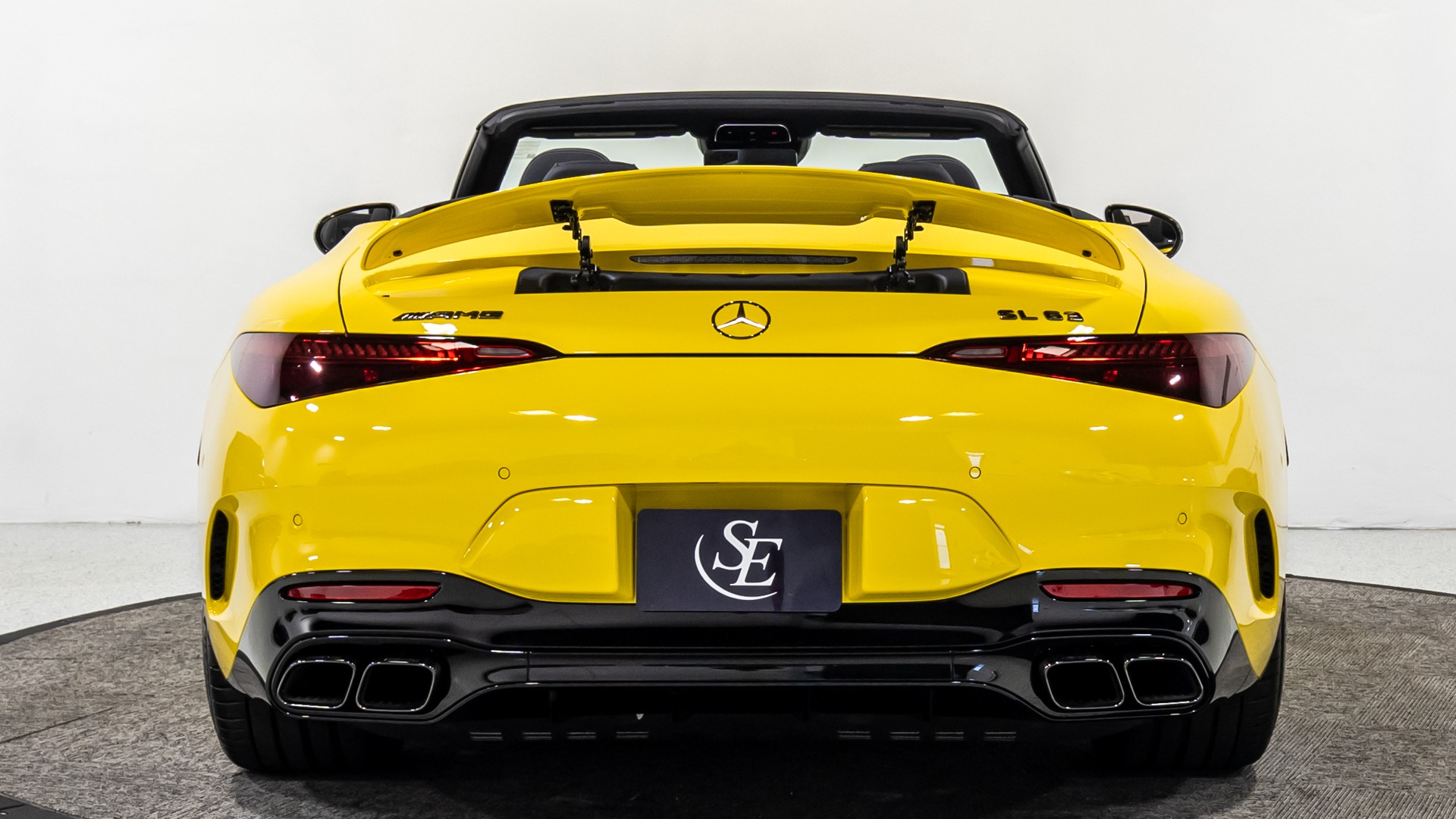 Used-2023-Mercedes-Benz-SL- 