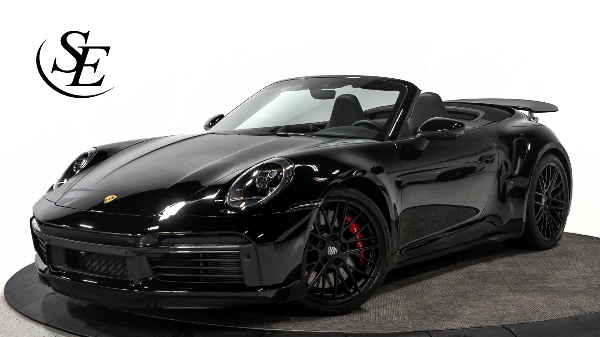 【MAXICHAMPS】Porsche 911 Turbo Black 2023 Porsche 911 Turbo S - Full Black/Blue Carbon 911 by