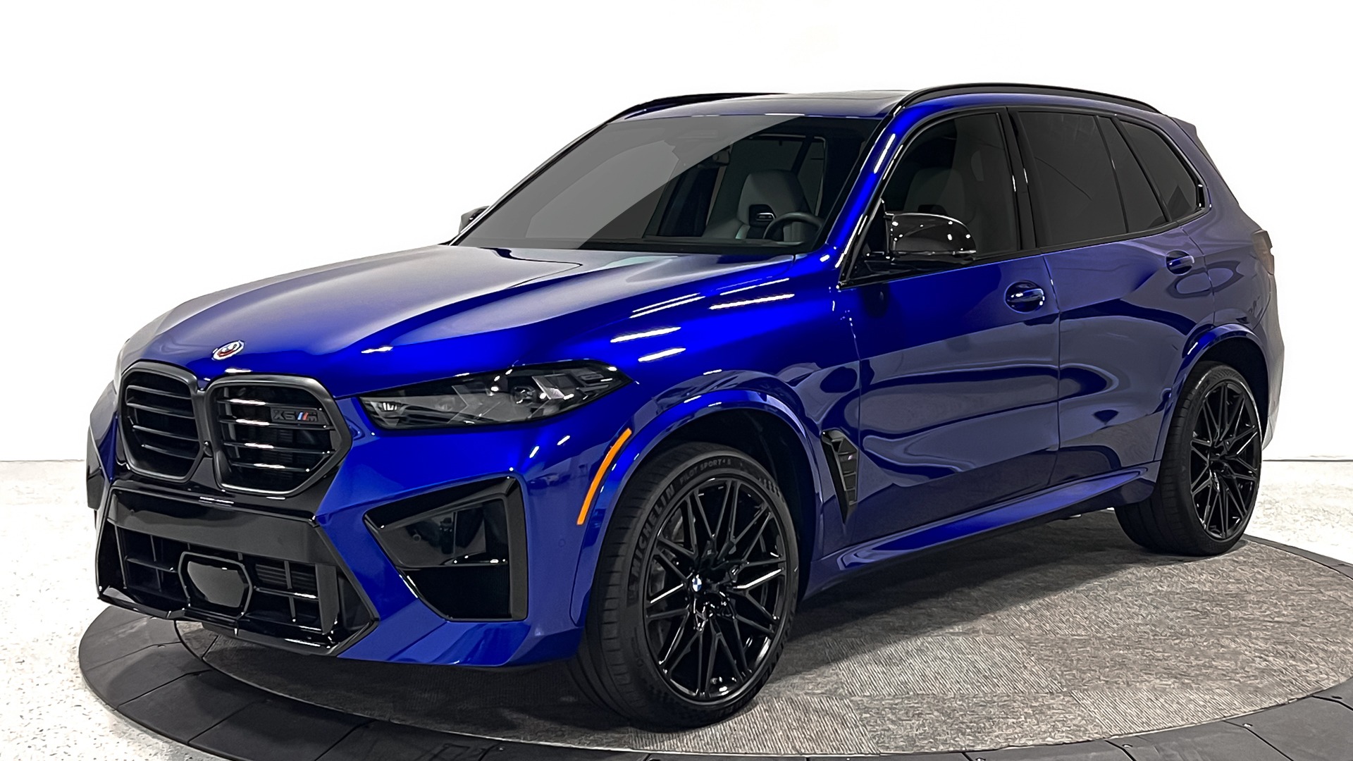 Bmw X5m 2024