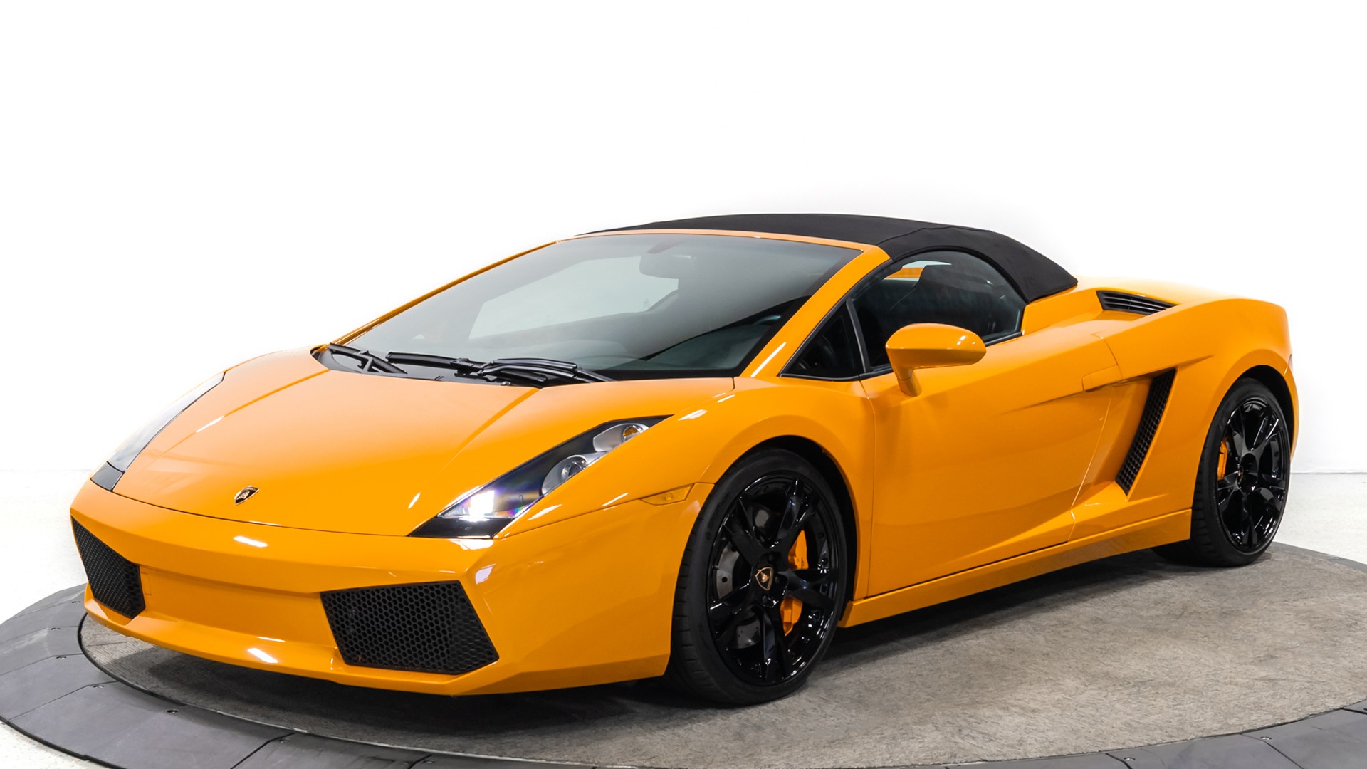 Used-2008-Lamborghini-Gallardo