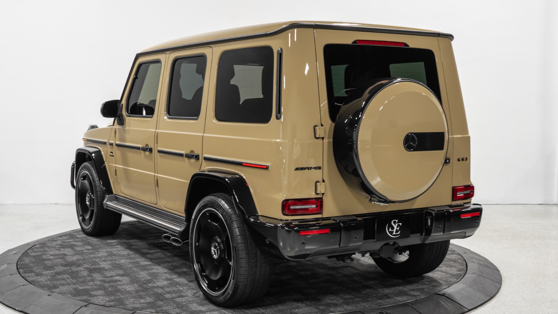 Used-2023-Mercedes-Benz-G-