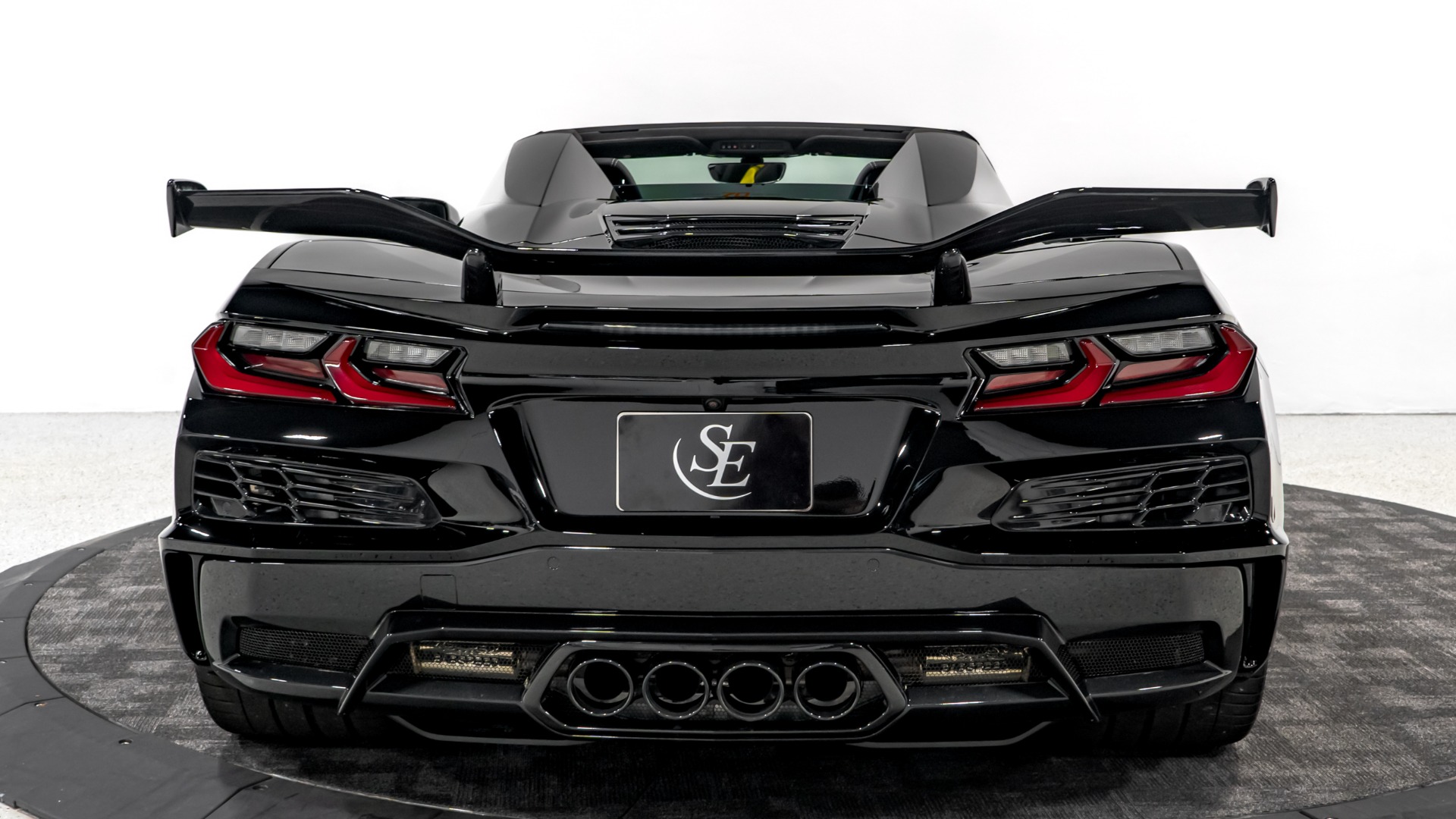 zo7ページ Used-2023-Chevrolet-Corvette-