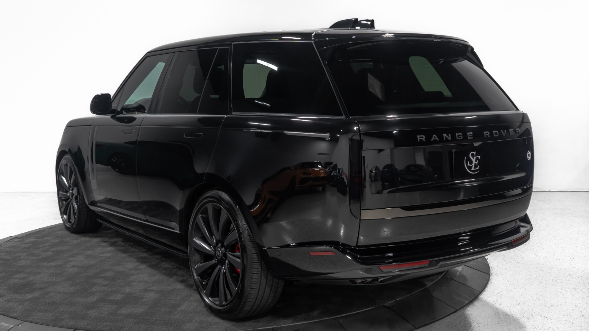 Used 2025 Land Rover Range Rover P615 SV For Sale (Sold