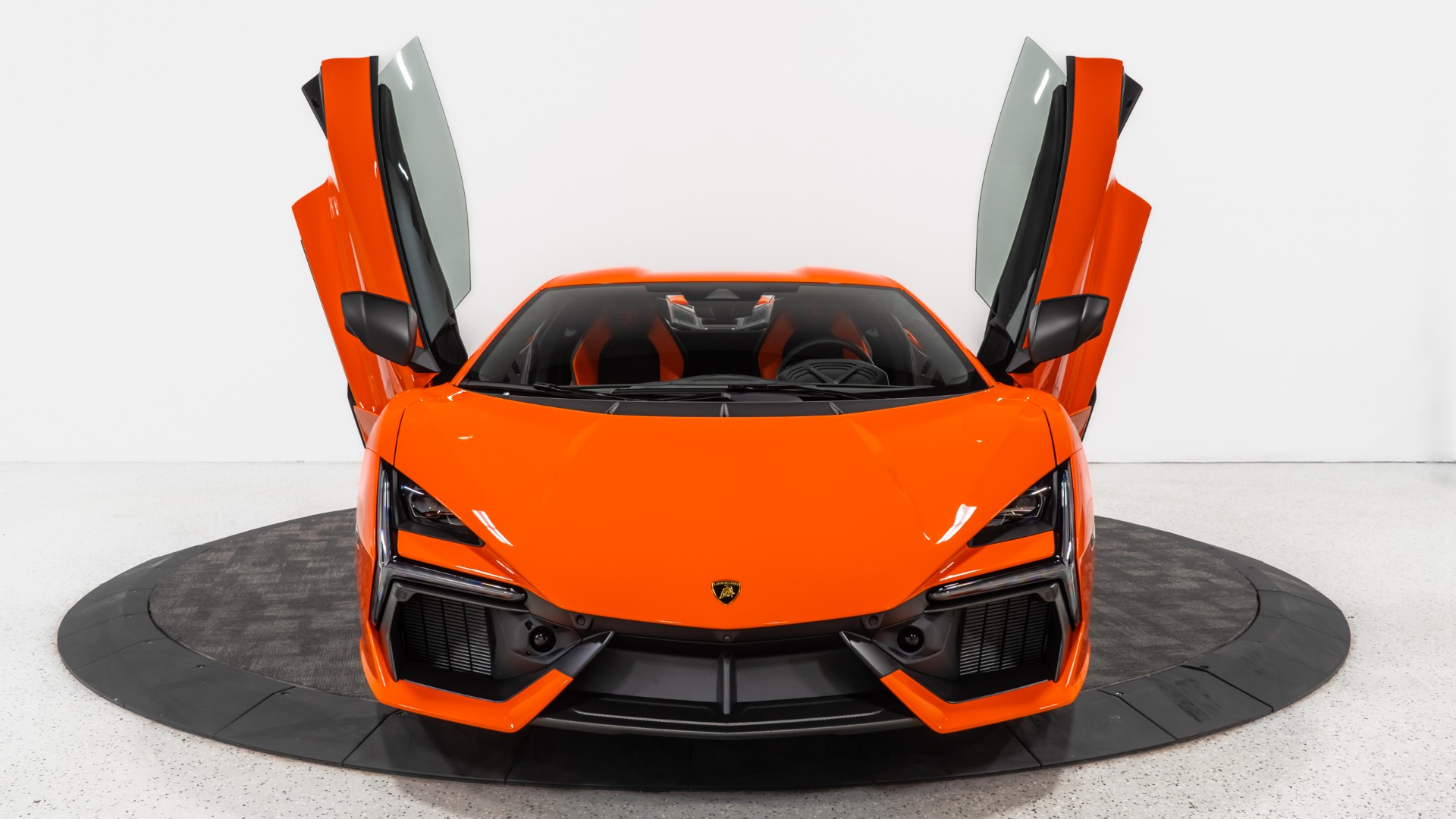2025 Lamborghini Revuelto Base - Photo 14
