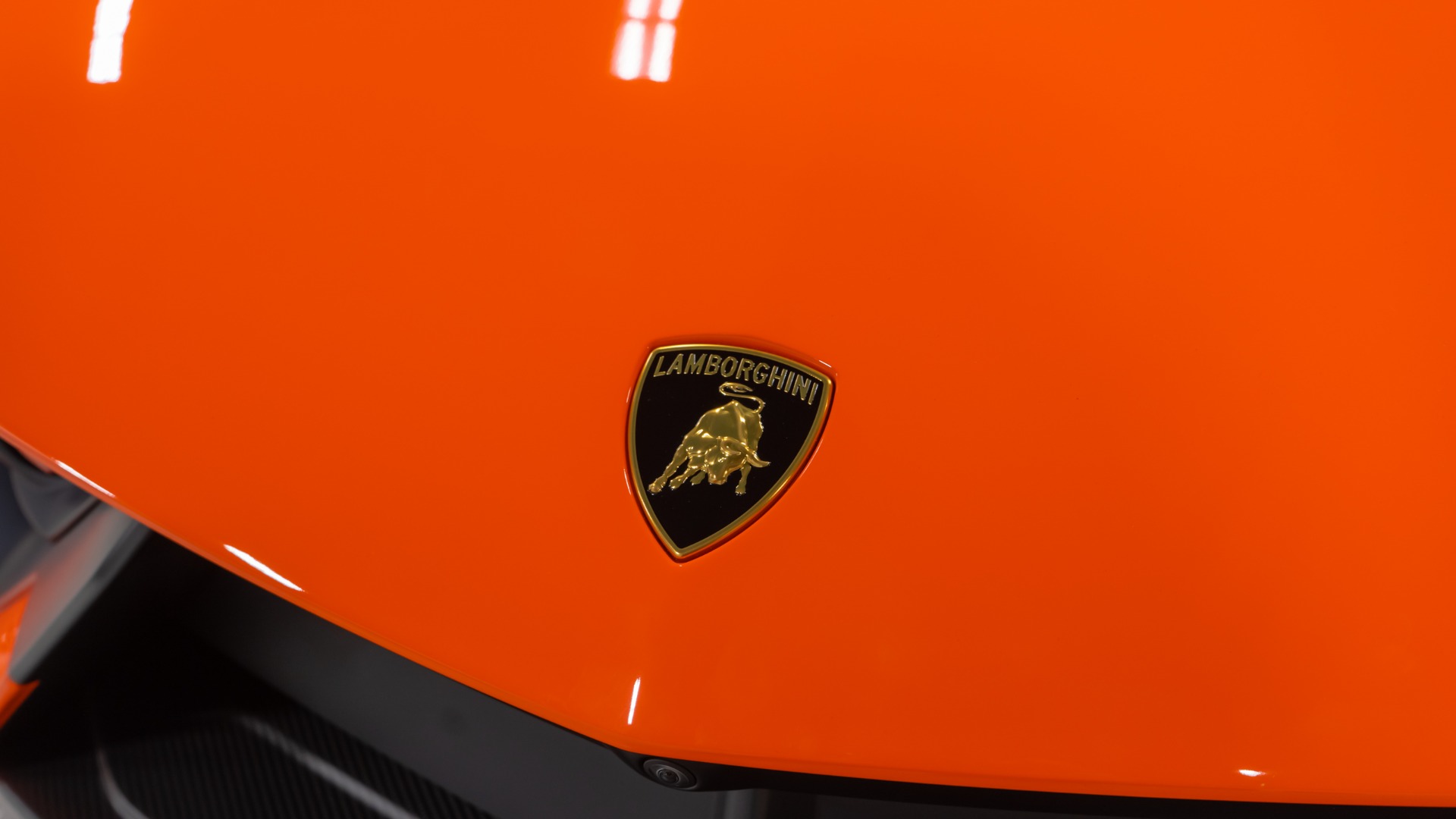 2025 Lamborghini Revuelto Base - Photo 18