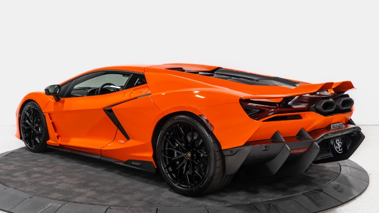2025 Lamborghini Revuelto Base - Photo 85
