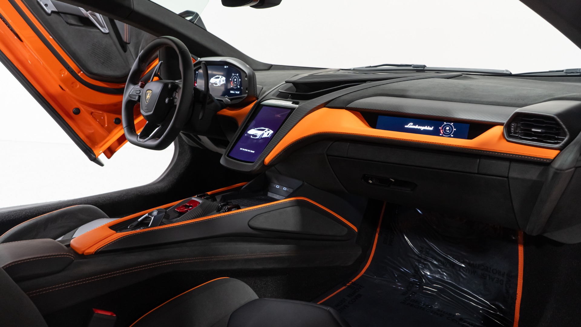 2025 Lamborghini Revuelto Base - Photo 73