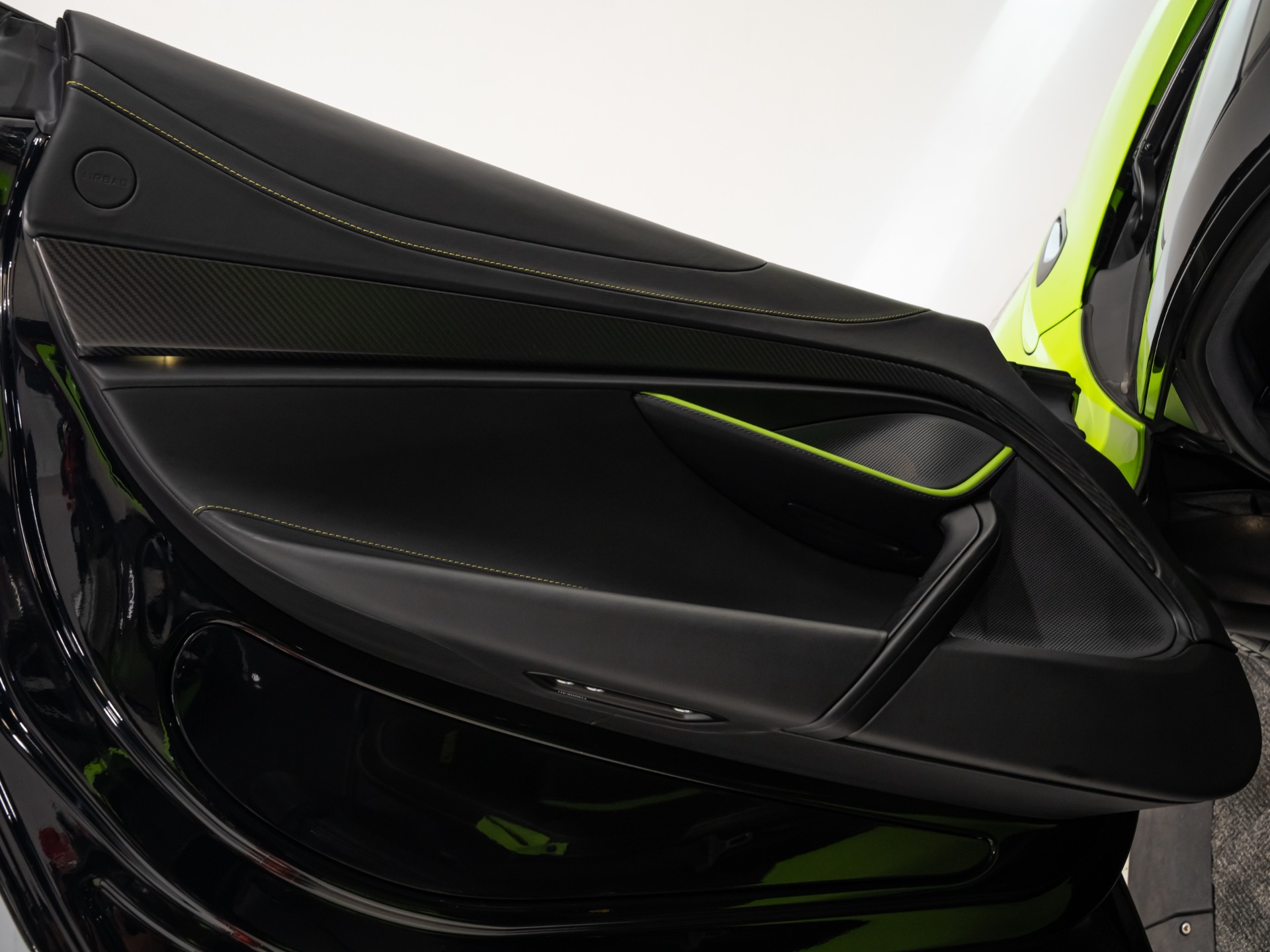 2021 McLaren 720S Base - Photo 47