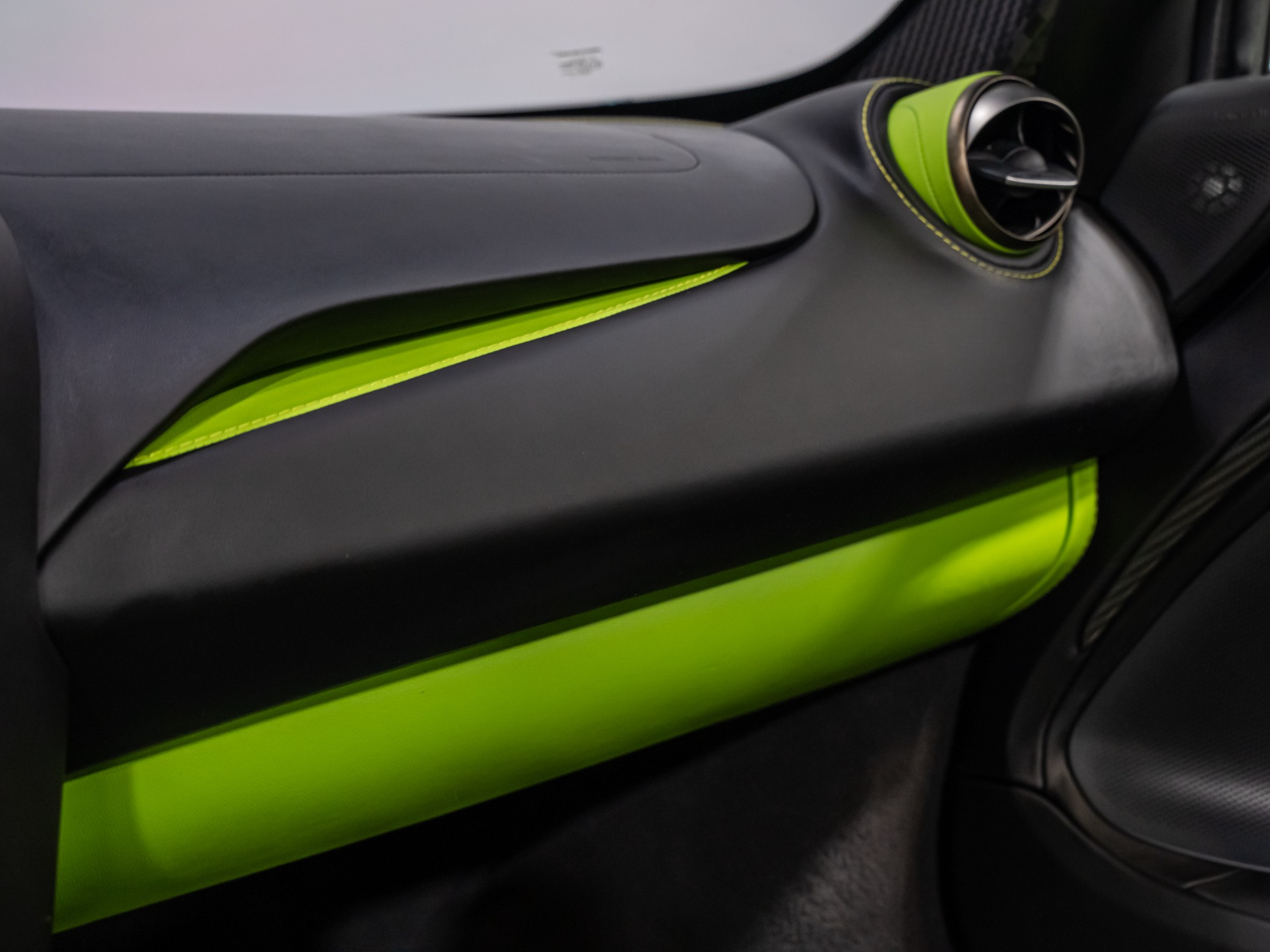 2021 McLaren 720S Base - Photo 65