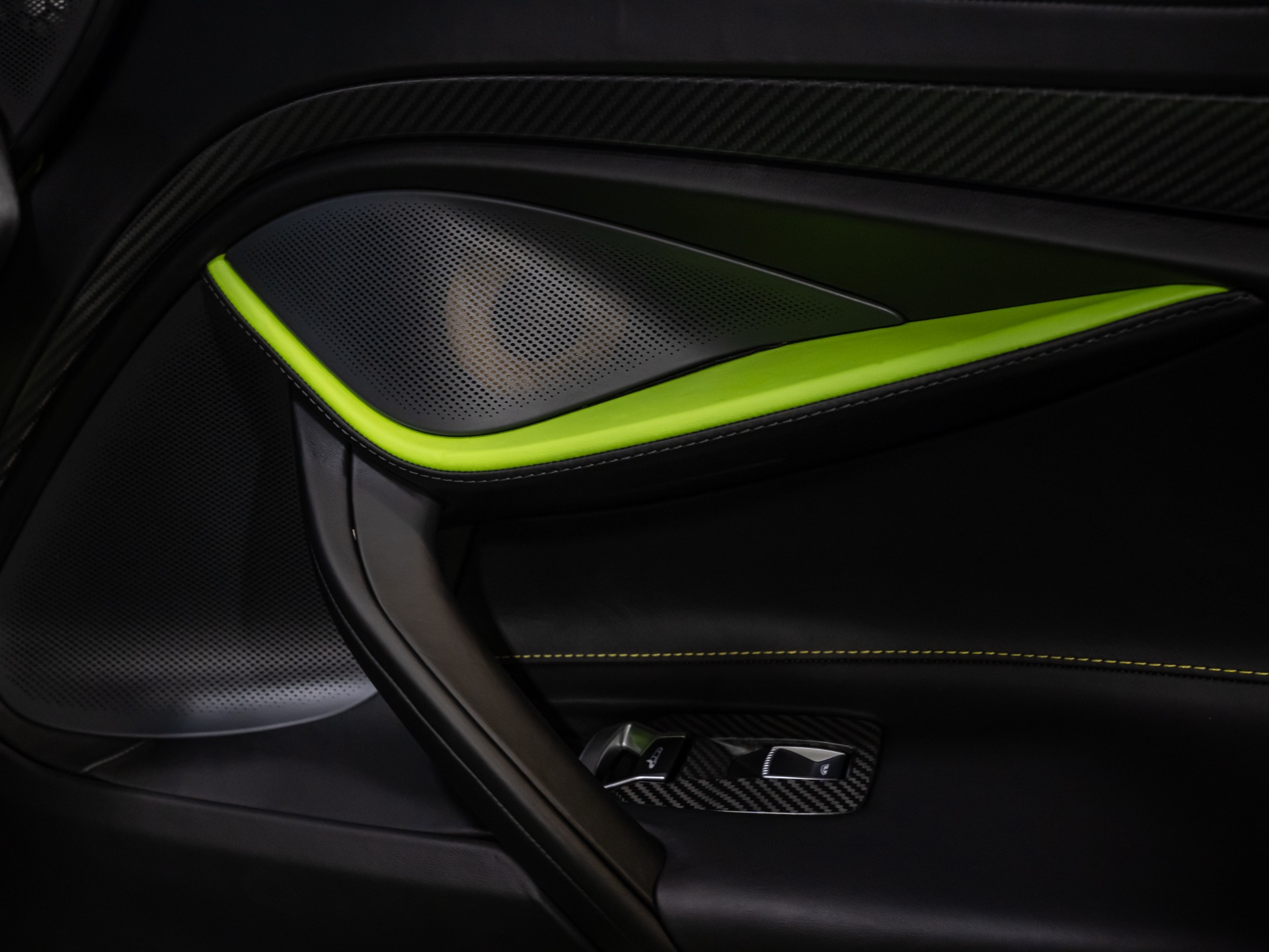 2021 McLaren 720S Base - Photo 75