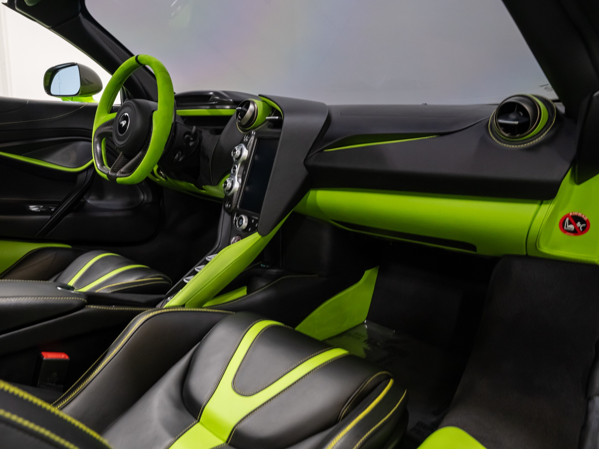 2021 McLaren 720S Base - Photo 82