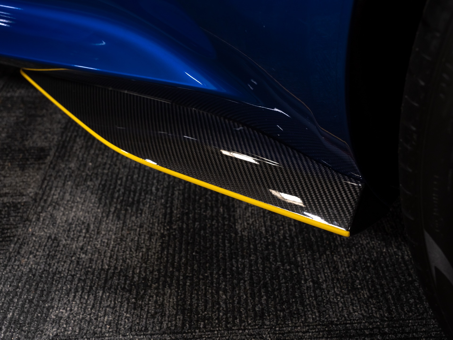 2023 Aston Martin DBS Base - Photo 26