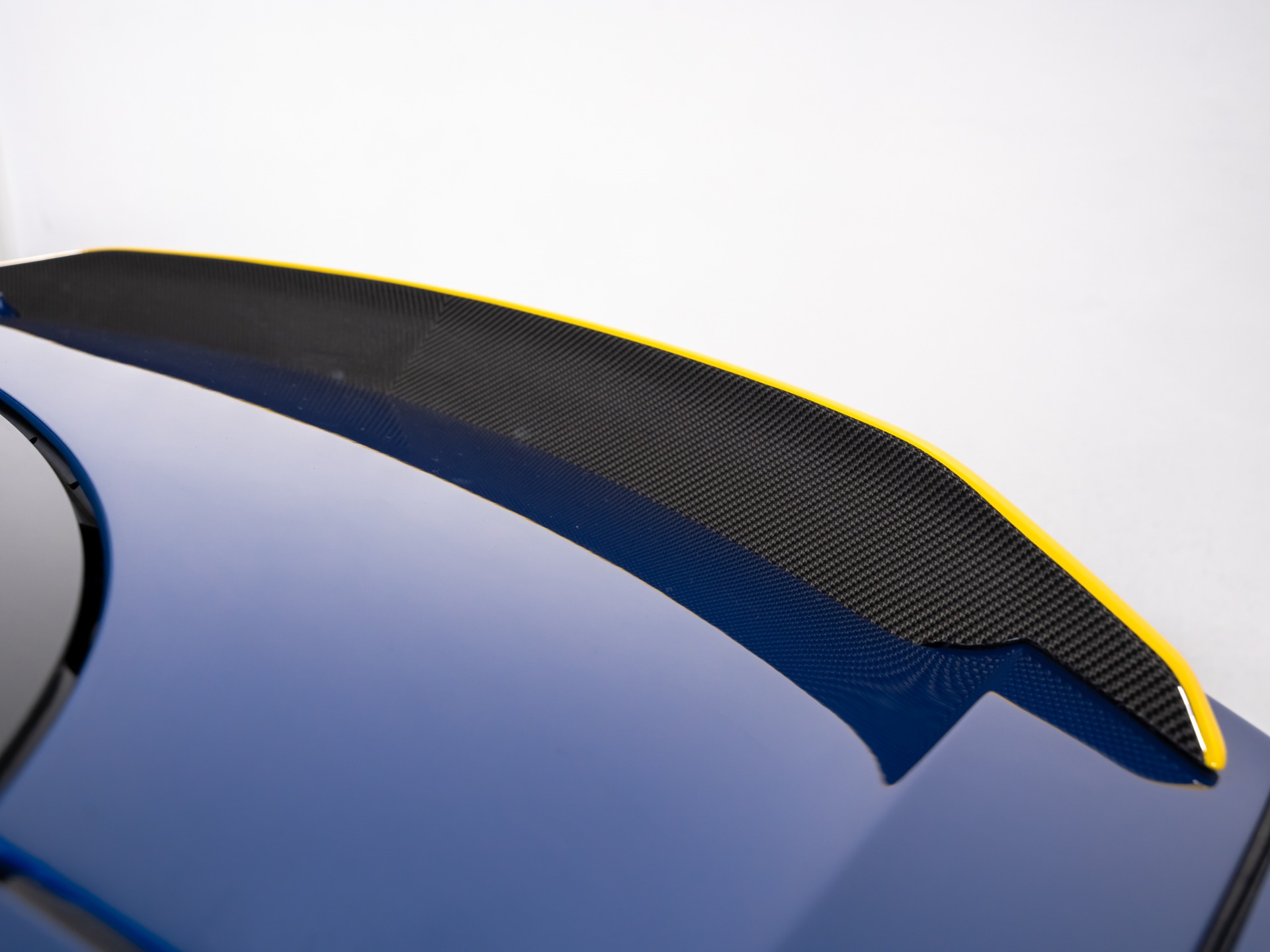 2023 Aston Martin DBS Base - Photo 29