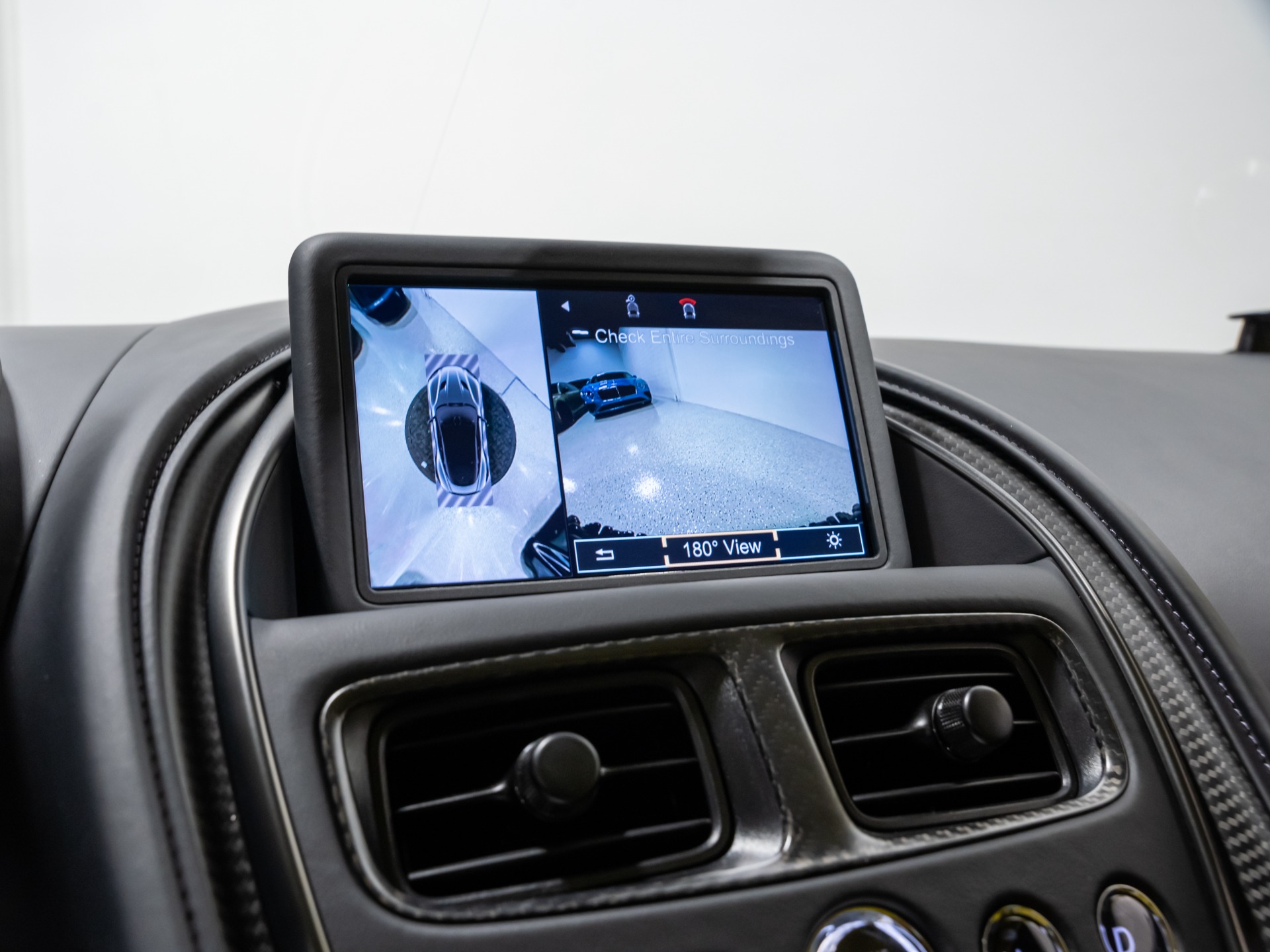 2023 Aston Martin DBS Base - Photo 65