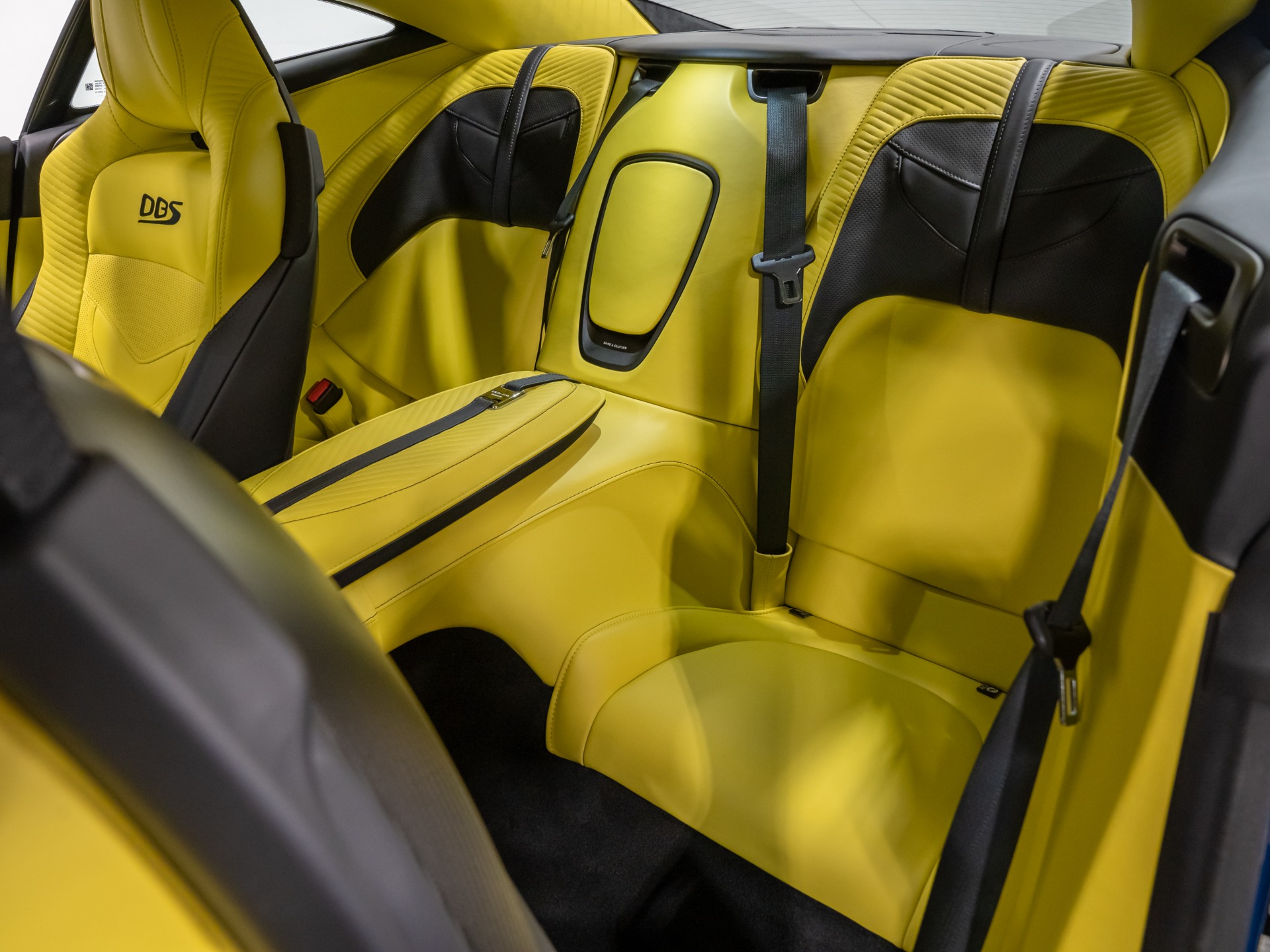 2023 Aston Martin DBS Base - Photo 72