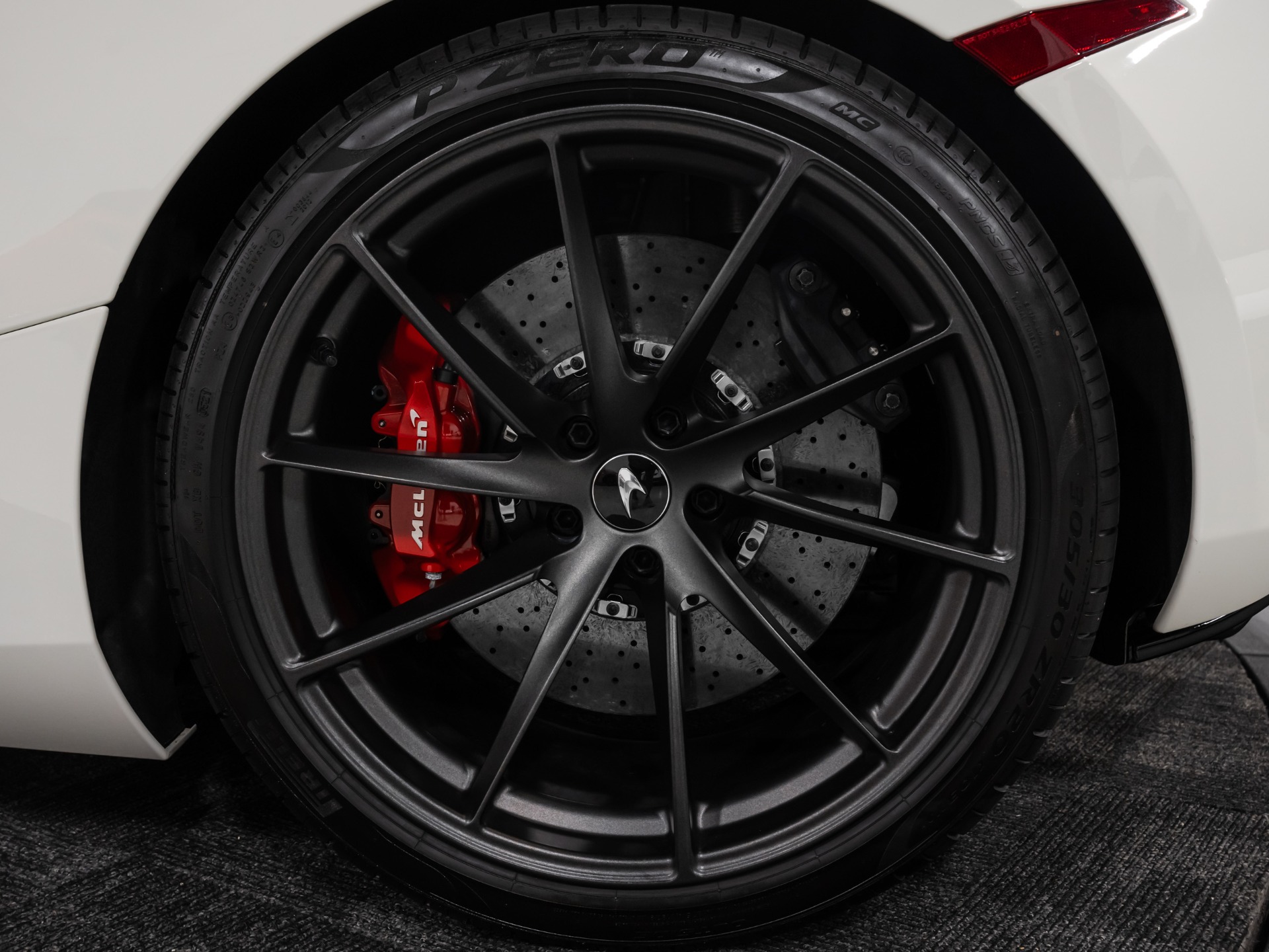 2021 McLaren 720S Base - Photo 42