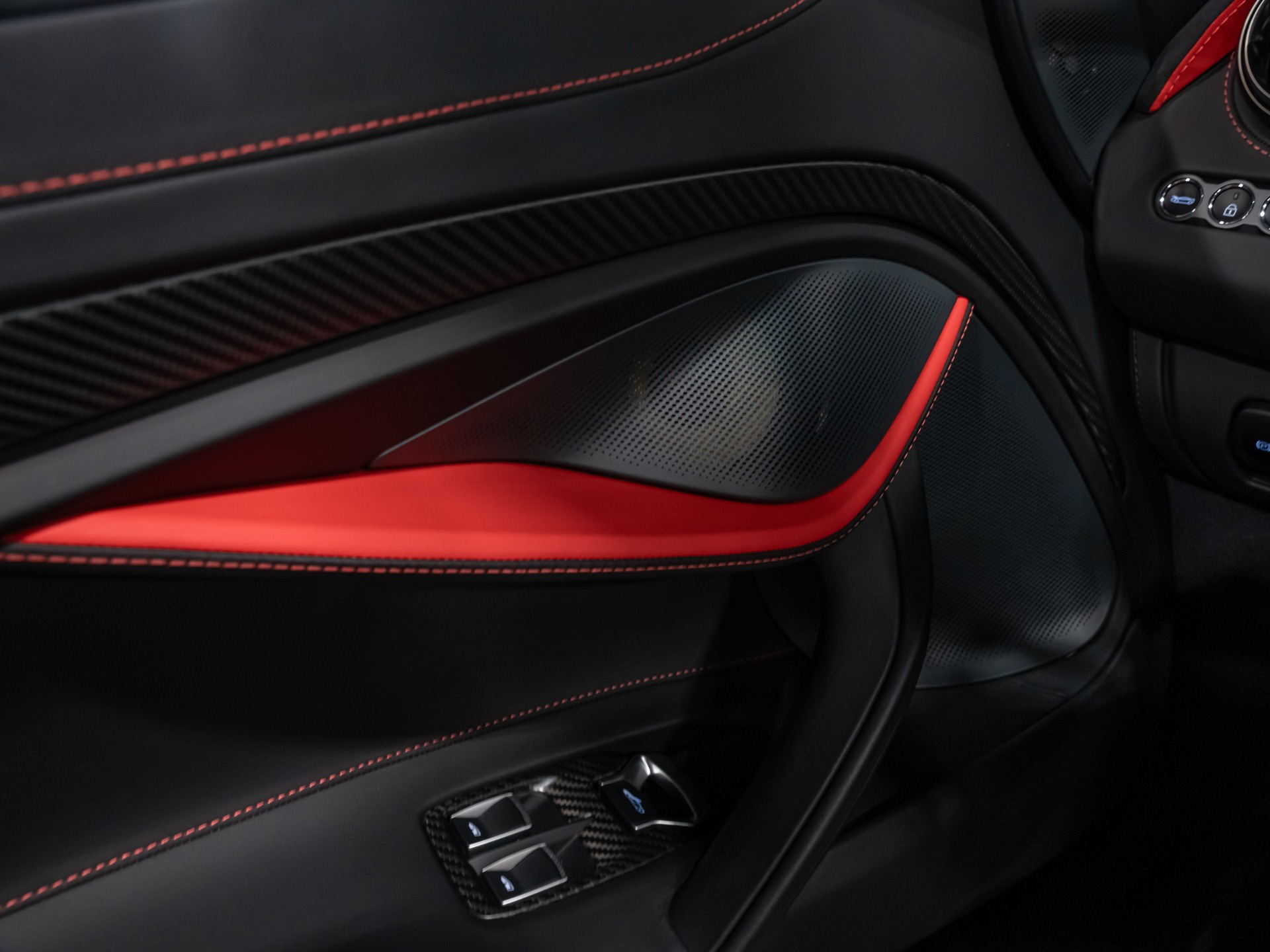 2021 McLaren 720S Base - Photo 46