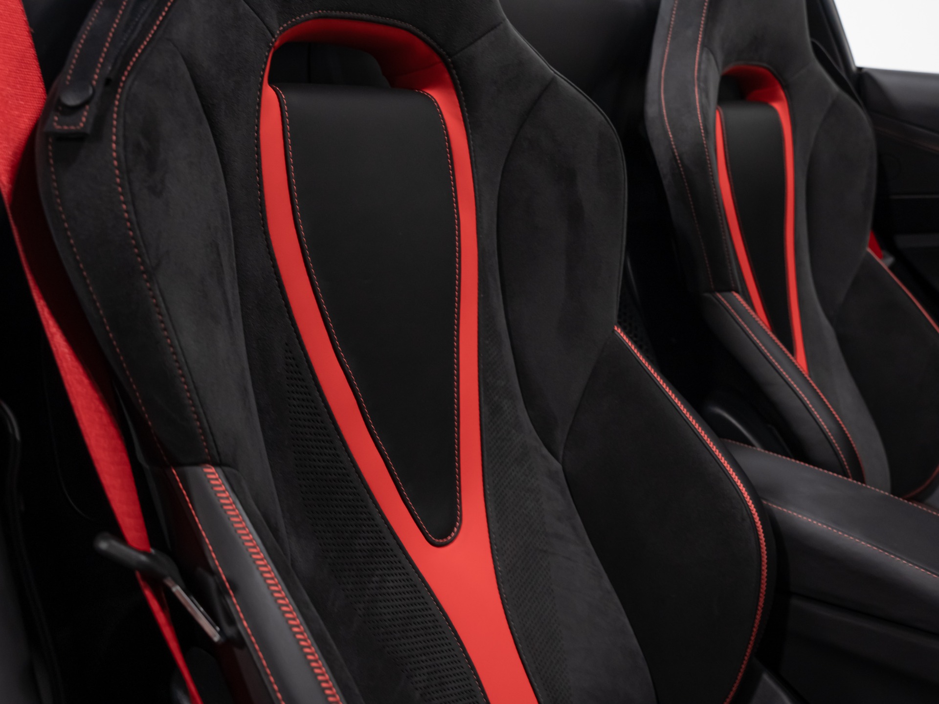 2021 McLaren 720S Base - Photo 74
