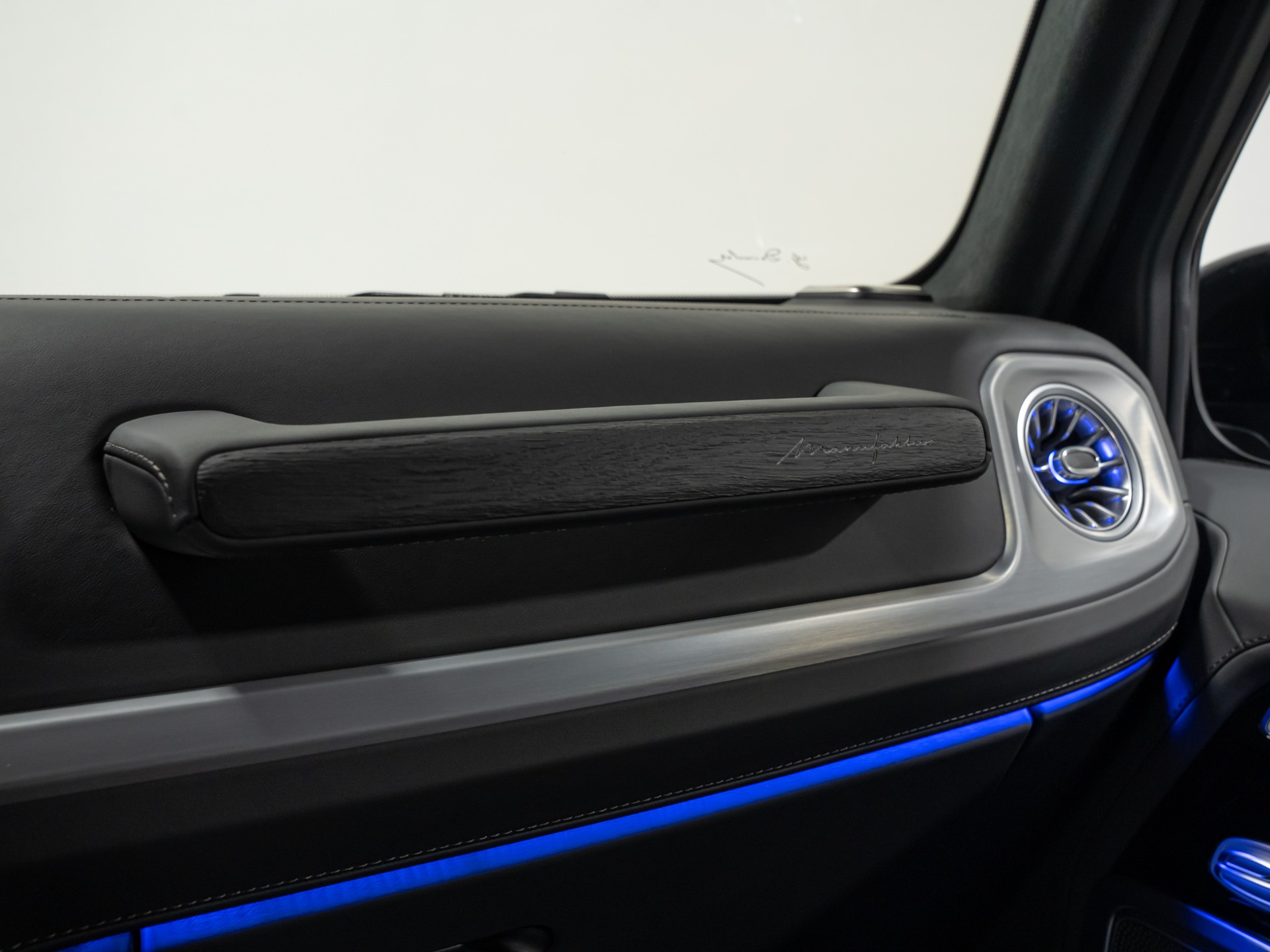 Photo 52