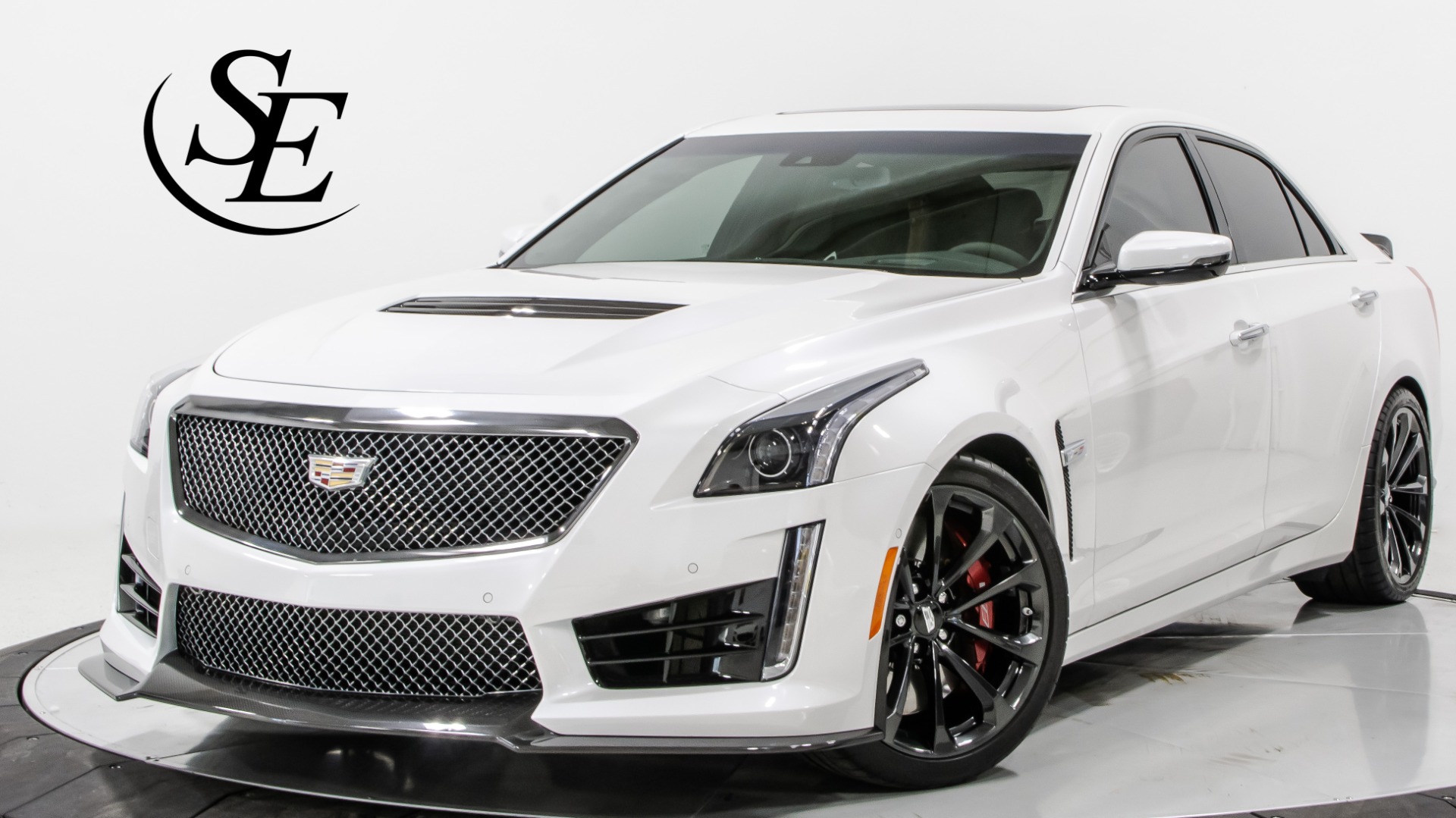 AUTOart Cadillac CTS-V ホワイト 1:18 2004 Cadillac CTS-V SCCA World Challenge GT diecast model