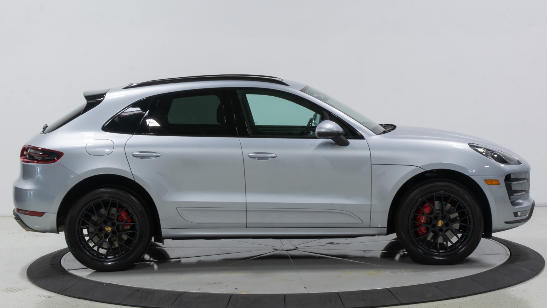 Used 2016 Porsche Macan Turbo (SOLD) For Sale (Sold